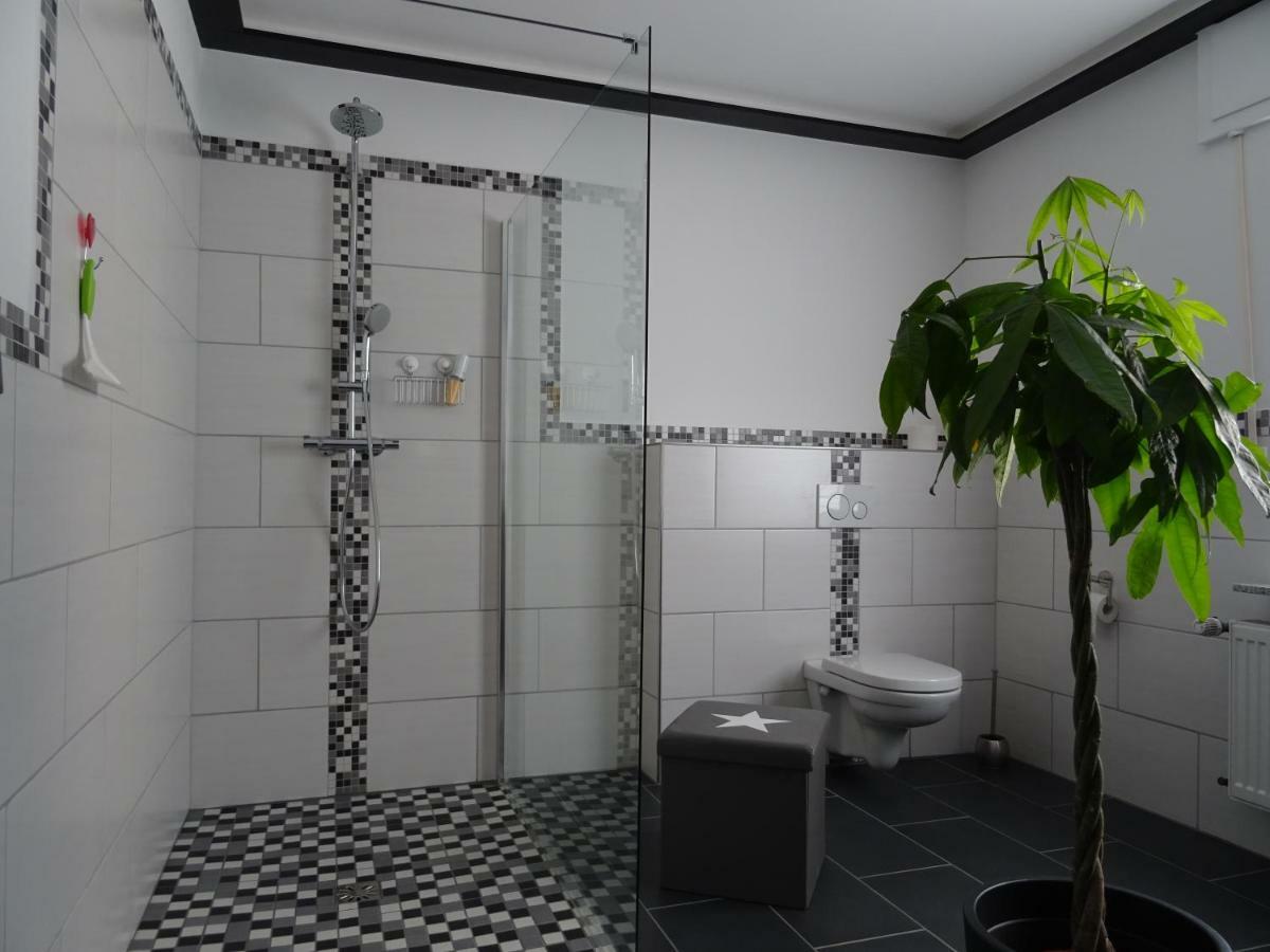 Haus Am Sonnenberg Lägenhet Ulmen Exteriör bild