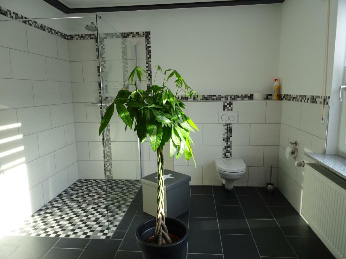 Haus Am Sonnenberg Lägenhet Ulmen Exteriör bild
